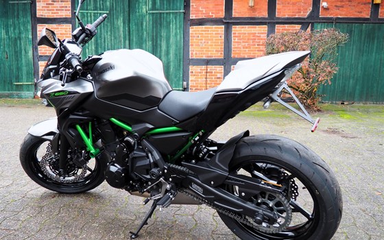 Gebrauchtmotorrad Kawasaki Z650 - Bild 3