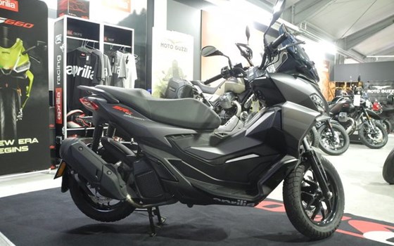 Gebrauchtmotorrad Aprilia SR GT 125 - Bild 6