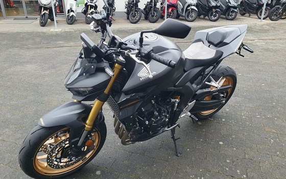 Gebrauchtmotorrad Honda CB1000 Hornet SP - Bild 15