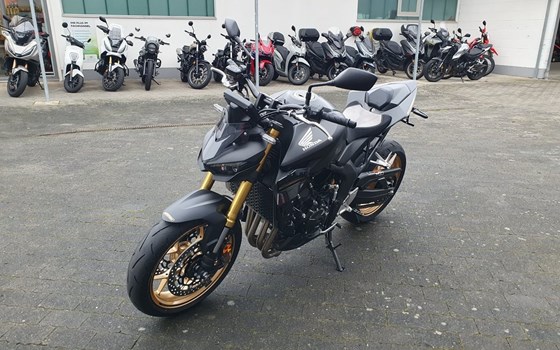 Gebrauchtmotorrad Honda CB1000 Hornet SP - Bild 17