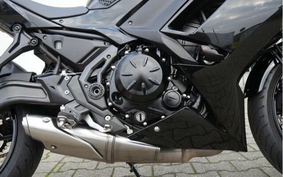 Gebrauchtmotorrad Kawasaki Ninja 650 - Bild 6