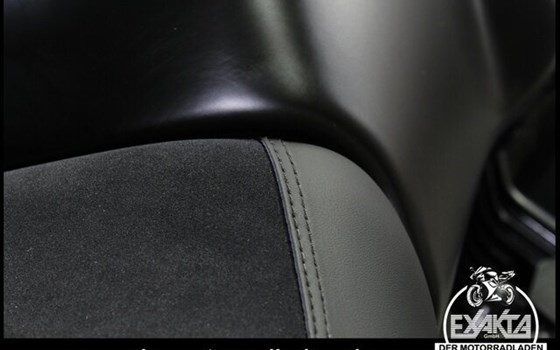 Neufahrzeug Moto Guzzi V7 Stone - Bild 28