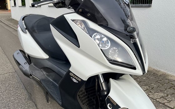Gebrauchtmotorrad Kymco Downtown 300i - Bild 1