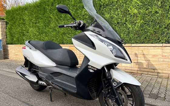 Gebrauchtmotorrad Kymco Downtown 300i - Bild 19