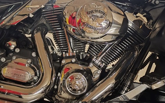 Gebrauchtmotorrad Harley-Davidson Electra Glide Ultra Limited Low FLHTKL - Bild 7