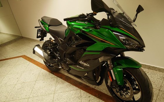 Gebrauchtmotorrad Kawasaki Ninja 1100SX SE - Bild 2