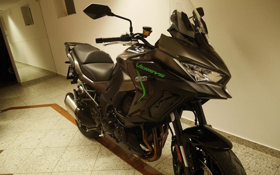 Gebrauchtmotorrad Kawasaki Versys 1100 - Bild 2