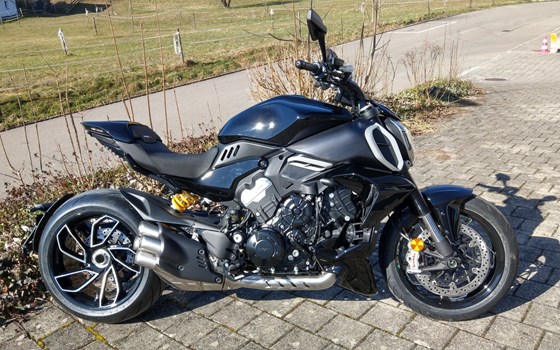 Motorrad Occasion Ducati Diavel V4 - Bild 1
