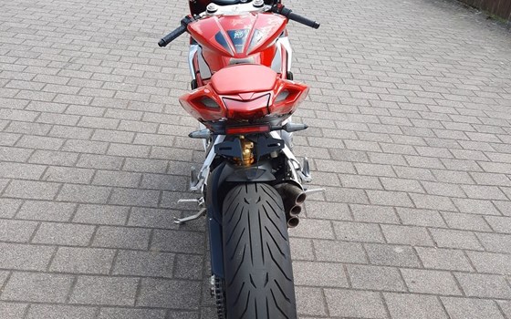 Gebrauchtmotorrad MV Agusta F3 675 - Bild 4