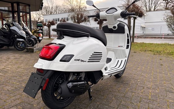 Neufahrzeug Vespa GTS 125 Supersport iGET - Bild 4