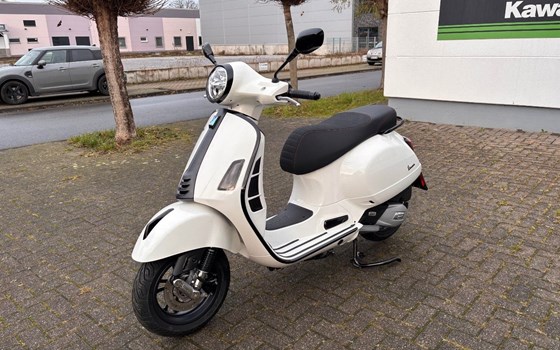 Neufahrzeug Vespa GTS 125 Supersport iGET - Bild 8