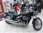 Honda VT 750 DC Black Widow
