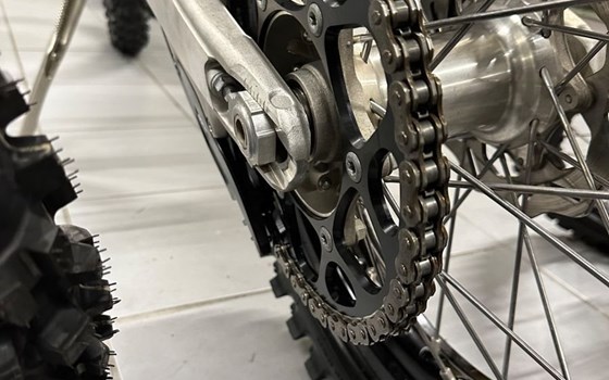 Gebrauchtmotorrad Husqvarna FE 450 - Bild 20