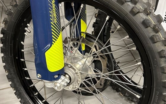 Gebrauchtmotorrad Husqvarna FE 450 - Bild 4