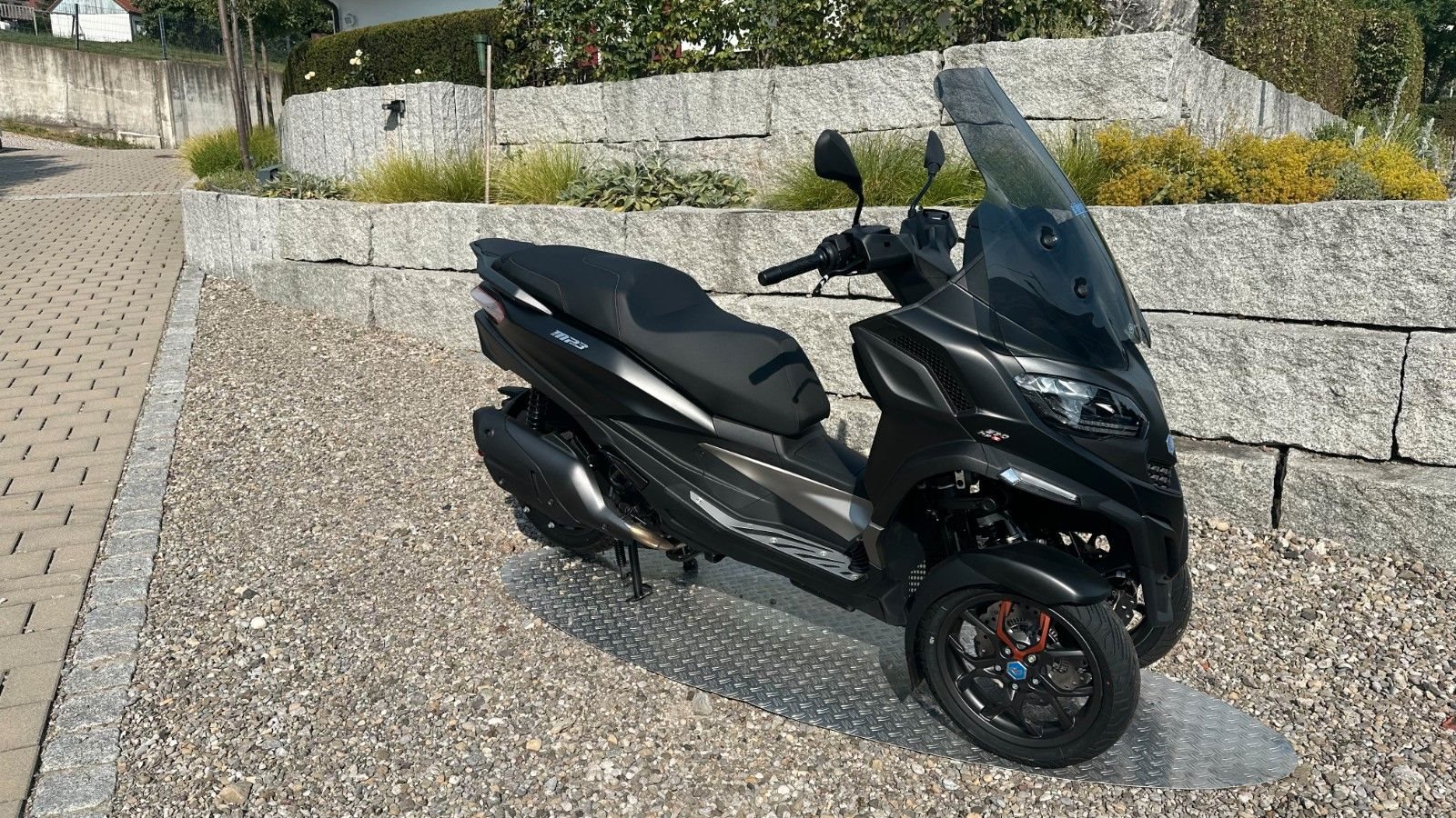 Piaggio MP3 530 HPE Exclusive