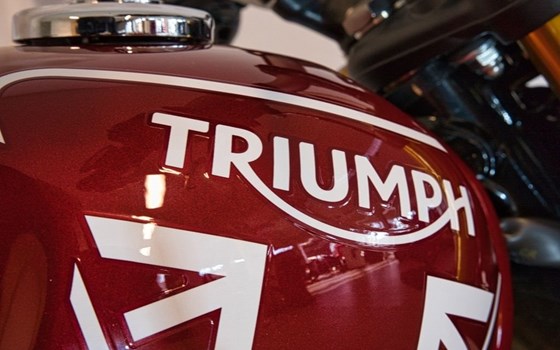 Gebrauchtmotorrad Triumph Speed 400 - Bild 13