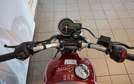 Gebrauchtmotorrad Triumph Speed 400 - Bild 9