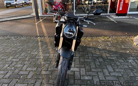 Neufahrzeug Honda CB650R E-Clutch - Bild 10