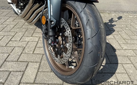 Neufahrzeug Honda CB650R E-Clutch - Bild 10