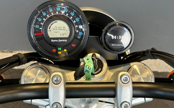 Neufahrzeug Royal Enfield Super Meteor 650 - Bild 13