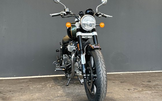 Neufahrzeug Royal Enfield Super Meteor 650 - Bild 20