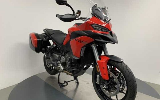 Gebrauchtmotorrad Ducati Multistrada V2 S - Bild 4