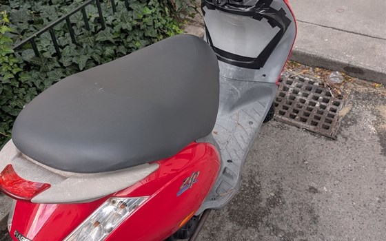 Gebrauchtmotorrad Piaggio Zip 50 4T - Bild 2