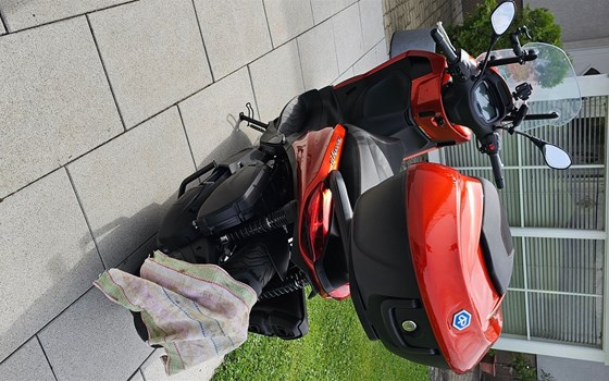 Gebrauchtmotorrad Piaggio Beverly 400 S - Bild 2