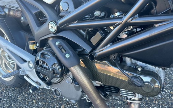 Gebrauchtmotorrad Ducati Monster 1100 S - Bild 13