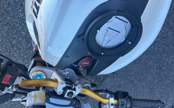 Gebrauchtmotorrad Ducati Monster 1100 S - Bild 18