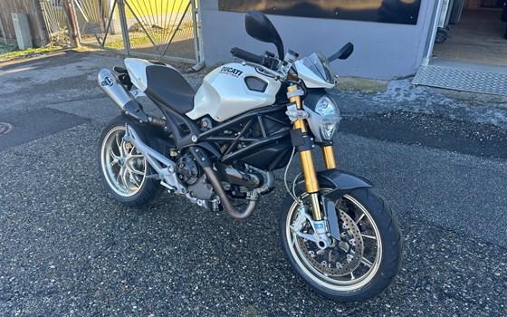Gebrauchtmotorrad Ducati Monster 1100 S - Bild 2
