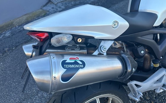 Gebrauchtmotorrad Ducati Monster 1100 S - Bild 20
