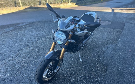 Gebrauchtmotorrad Ducati Monster 1100 S - Bild 4