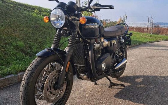 Gebrauchtmotorrad Triumph Bonneville T120 Black - Bild 1