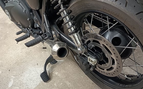 Gebrauchtmotorrad Triumph Bonneville T120 Black - Bild 5