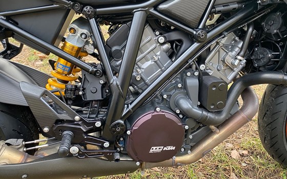 Gebrauchtmotorrad KTM 1290 Super Duke R - Bild 3