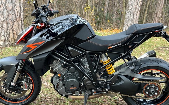 Gebrauchtmotorrad KTM 1290 Super Duke R - Bild 4