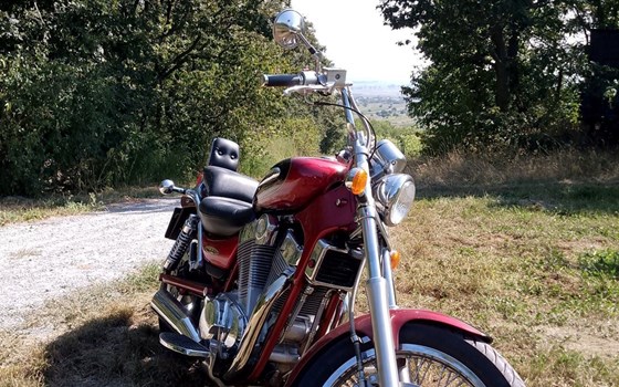 Gebrauchtmotorrad Suzuki Intruder VS 1400 - Bild 3