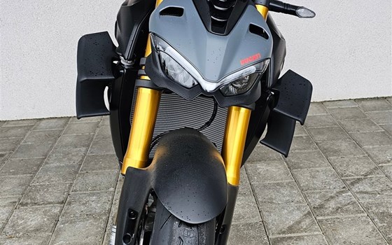 Motorrad Occasion Ducati Hypermotard 1100 S - Bild 3