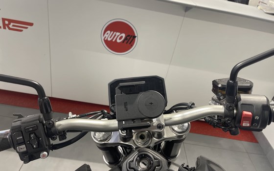 Motorrad Occasion Honda CB 1000 R - Bild 7