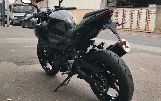 Gebrauchtmotorrad Kawasaki Z 500 - Bild 6