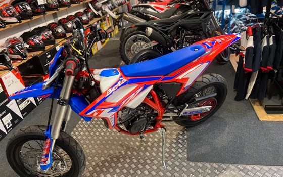 Neufahrzeug Beta RR Motard 125 4T LC - Bild 6