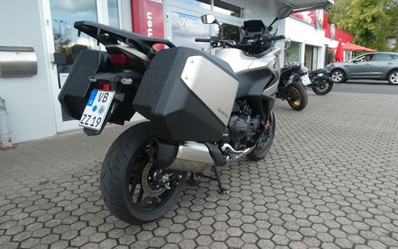 Gebrauchtmotorrad Honda NT1100 DCT Electronic Suspension - Bild 8