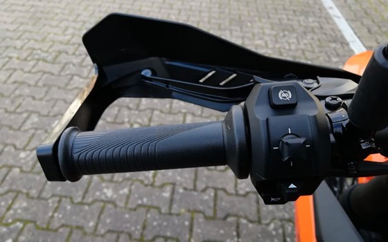 Neufahrzeug KTM 390 Enduro R - Bild 10