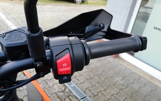 Neufahrzeug KTM 390 Enduro R - Bild 11