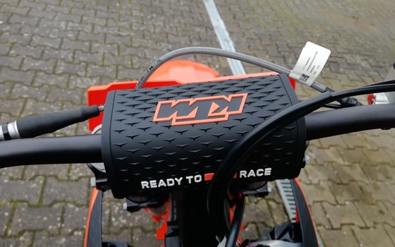 Neufahrzeug KTM 250 SX-F - Bild 9