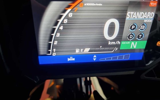 Gebrauchtmotorrad Honda Forza 750 - Bild 9