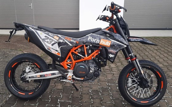 Gebrauchtmotorrad KTM 690 SMC R - Bild 11