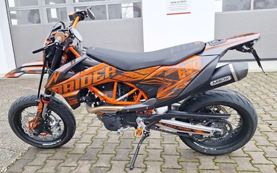 Gebrauchtmotorrad KTM 690 SMC R - Bild 5