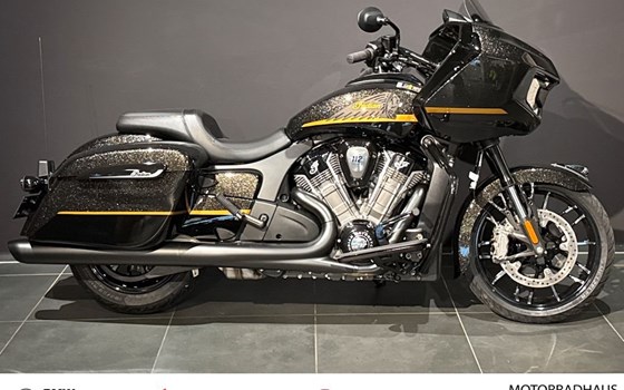 Neufahrzeug Indian Challenger Dark Horse - Bild 1